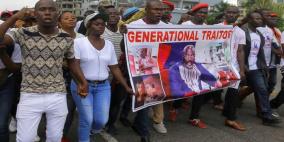 الآلاف ينظمون احتجاجا في ليبيريا ضد الفساد والتدهور الاقتصادي