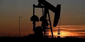النفط ينزل 1% بفعل المخاوف الاقتصادية