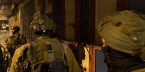 الاحتلال يعتقل 16 مواطنا من الضفة