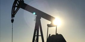 النفط ينخفض مع ترقب المستثمرين لقمة العشرين 