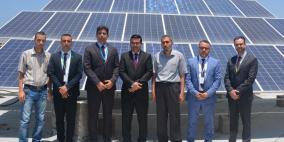 جوال ورابطة الخريجين المعاقين بصريا يفتتحان مشروع الطاقة الشمسية