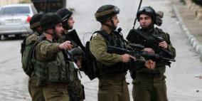 الاحتلال يمدد اعتقال محافظ القدس ومدير التربية ورئيس لجنة أولياء الأمور