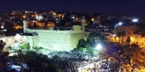 إصابة مواطن ونجله باعتداء مستوطنين شرق الخليل 