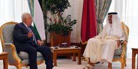 الرئيس يجتمع مع أمير قطر في الدوحة