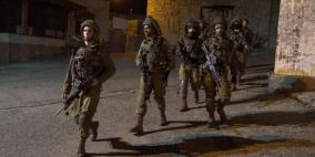 الاحتلال يعتقل 11 مواطنا من الضفة