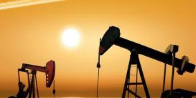 اسعار النفط ترتفع  لكنها تتجه لتسجيل انخفاض كبير