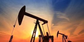 النفط يرتفع والأسواق تراقب تأثير فيروس كورونا 