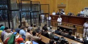 فصل مدرس مصري دين بالتحرش بـ120 تلميذة 
