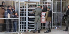 الاحتلال يعتقل شابا بزعم محاولته تنفيذ عملية طعن في الخليل