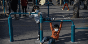 الصين "نظيفة من الداخل".. وعشرات الإصابات المستوردة بكورونا