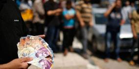 قناة عبرية: البنوك الفلسطينية أَبلغت السلطة نيتها إغلاق حسابات الأسرى  