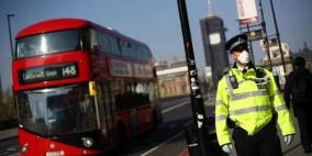 الطرد والغرامة  في لندن لمن لا يرتدي كمامة  في وسائل النقل