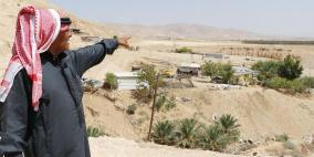 الاحتلال يخطر بوقف بناء مساكن ومنشآت زراعية في الخليل وسلفيت