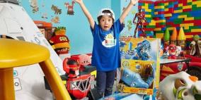 الطفل النجم رايان يواصل الصعود ويكسب 26 مليون من يوتيوب