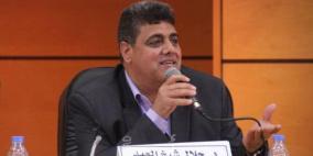 قيادي بفتح يتهم وزير المالية بالتمييز الجغرافي والصحفيين بالتقصير