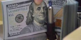 الدولار قابع قرب أدنى مستوى في 3 أسابيع 