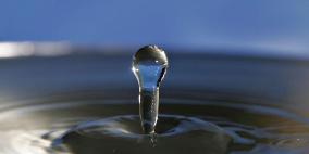 الماء السائل نوعان.. دراسة سويدية تكشف الحقيقة المذهلة
