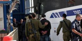 بالأسماء .. الاحتلال يعتقل 17 مواطنا من الضفة الغربية