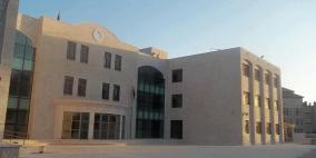 صور.. بلدية بيرزيت تقدم مبنى المدرسة الأرثوذكسية لخدمة مرضى كورونا