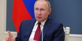 بوتين: الغرب يلعب "لعبة خطيرة ودموية" بشأن أوكرانيا