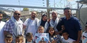 الافراج عن 3 أشقاء من الخليل بعد قضاء 5 سنوات في سجون الاحتلال