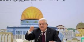 الرئيس عباس: سأدافع عن فتح ولن أسمح بسرقة الثورة والمنظمة