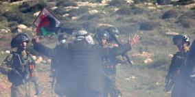 الاحتلال يقمع وقفة منددة باعتداءات المستوطنين في يطا