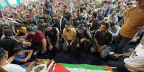 شاهد: تشييع جثمان الناشط نزار بنات في الخليل