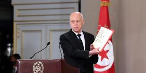 الرئيس التونسي: ما حدث ليس انقلابا وأدعو المواطنين للهدوء