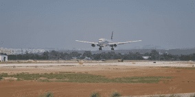 شاهد: هبوط اضطراري لطائرة في مطار "بن غوريون"