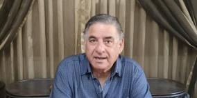 قطار الفشل يتوقف على محطة بكين