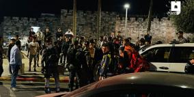 مواجهات مع الاحتلال في مختلف احياء القدس واعتقال شابين