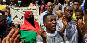 الشرطة السودانية تقمع احتجاجات في الخرطوم وجلسة للحكومة