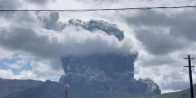 بالفيديو.. ثوران بركان جنوبي اليابان يطلق عمودا من الدخان الكثيف
