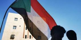 البرهان وحمدوك يوقعان على اتفاق سياسي لإنهاء الأزمة في السودان