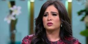 ياسمين عبد العزيز تبكي وتروي تفاصيل صادمة حول مرضها