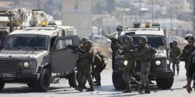 عشرات حالات الاختناق خلال مواجهات مع الاحتلال في الخليل