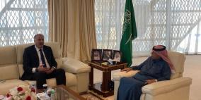 الوزير عساف يجتمع مع وزير الإعلام السعودي