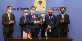 اتفاقيات بين الاتحاد الأوروبي وحكومتي فرنسا وألمانيا مع بنوك فلسطينية