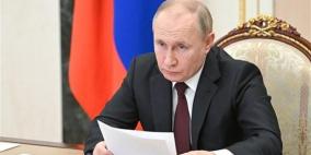 بوتين يعلن الاعتراف الفوري باستقلال لوغانسك ودونتسك