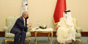 اشتيه لأمير قطر: اقتطاعات إسرائيل غير القانونية تضعنا بأزمة مالية