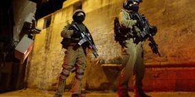 الاحتلال يعتقل مصورا صحفيا وشابين من القدس