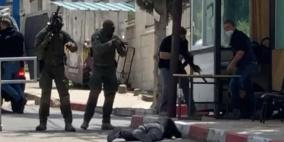 الاحتلال يصيب ثلاثة شبان بالرصاص ويعتقل أحدهم في طولكرم