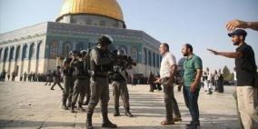 الاحتلال يبعد مقدسيا عن المسجد الأقصى