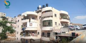 الاحتلال يأخذ مقاسات عمارة سكنية في سلوان تمهيدا لهدمها