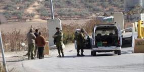 لليوم الخامس: الاحتلال يواصل إغلاق مدخل قرية عابود