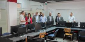 بنك فلسطين يقدم مجموعة أجهزة حاسوب لجامعة القدس