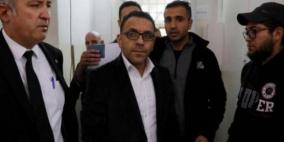 سلطات الاحتلال تمدد اعتقال محافظ القدس إلى يوم غد