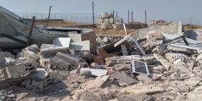 الاحتلال يهدم منزلا لعائلة الرجبي جنوب بيت لحم