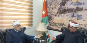 وزير الأوقاف يبحث مع نظيره الأردني سبل تعزيز التعاون